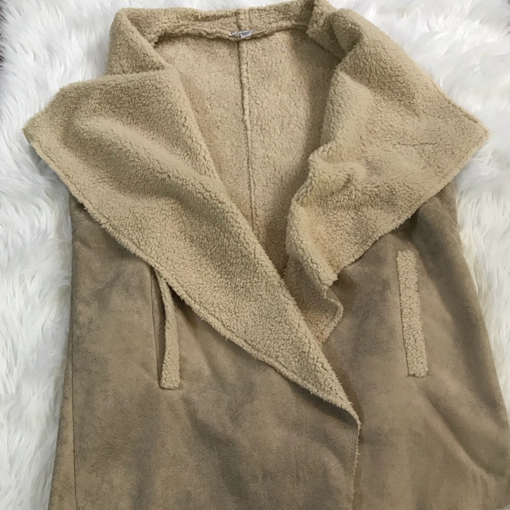Tan vest